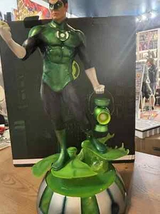 SIDESHOW GREEN LANTERN PREMIUM FORMAT Figure Statue EXCLUSIVE JLA MOVIE Bust - Picture 1 of 3