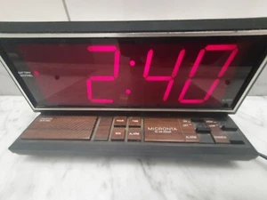 Sveglia Micronta Rosso Display Vintage Funzionante Batteria Elettrica Sveglia 24 Ore - Foto 1 di 20