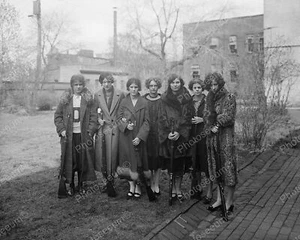 Mädchen Gewehr Mannschaft 20er Jahre Vintage 8x10 Nachdruck des alten Fotos - Bild 1 von 1