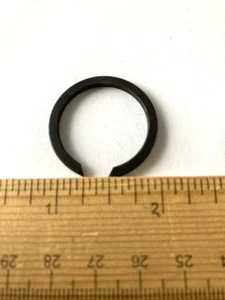 *John Deere QTY 2 New OEM M164213 CIR-CLIPS, - Picture 1 of 3