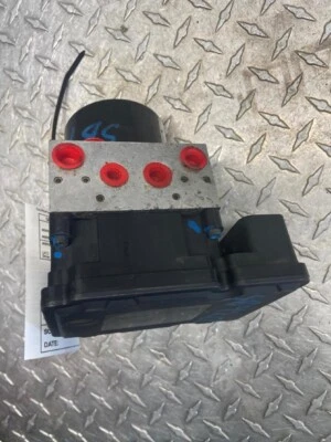 Chrysler Town & Country 2008 conjunto de módulo de bomba de freno ABS antibloqueo OEM Foto 1 de 4