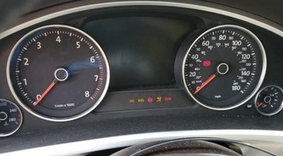 Touareg 2015-2016 OE velocímetro calibre grupo 91 k millas Volkswagen Foto 1 de 4