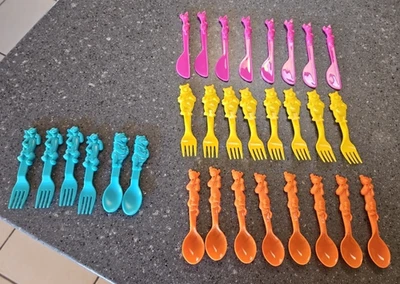 CUCHILLO CUCHARA TENEDOR PLÁSTICO 30 PIEZAS Winnie the Pooh Tigger Piglet utensilios para niños Foto 1 de 4