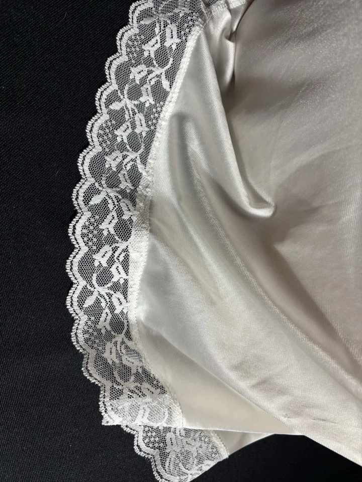 Vtg Silky Wedding Lace Shiny Mini Petti Slip Skirt Slip Tulip Wide Lace L - Image 1 of 4