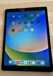Tablet Apple iPad Pro Wi-Fi + Celular A1652 ML3N2LL/A Gris espacial 12,9" 128 GB - Imagen 1 de 13