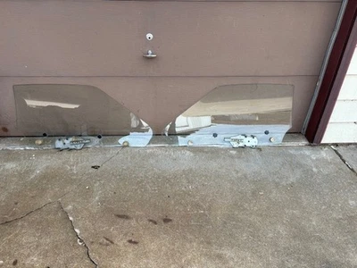 Juego de cristales puerta ventana ford mustang ii king cobra ford 74 75 76 78 1975 1976 1978 Foto 1 de 4