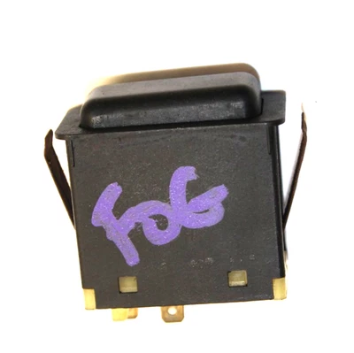 BOTÓN INTERRUPTOR LUZ ANTINIEBLA BMW OEM E28 E30 ÚLTIMO MODELO 61311380352 2 CLAVIJAS GENUINO Foto 1 de 4