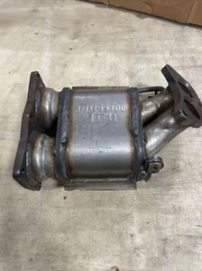 Catalytic Converter-EPA Walker 16332 fits 00-02 Nissan Sentra 1.8L-L4 - Picture 1 of 12