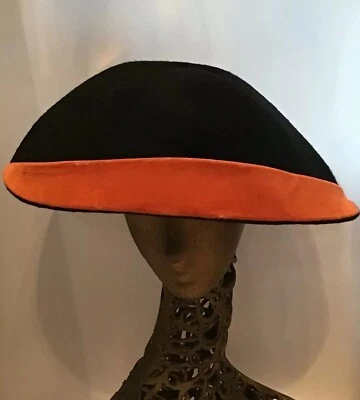 Sombrero de Colección Años 40 50 Platillo Ala Ancha Inclinable Negro Lana Naranja Noche Alta Costura Foto 1 de 4