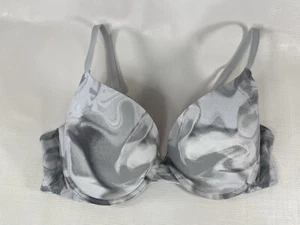 Victorias Secret PINK Wear Everywhere Push Up Gray White Print Underwire Bra 36D - Picture 1 of 7