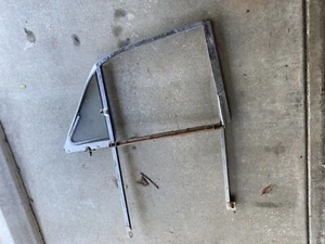 Jaguar Sedan Mark 3.4 3.8 Front Left Window Frame Assembly Bd22604 Nice Chrome - Picture 1 of 2