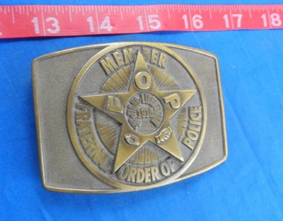 Hebilla de cinturón grande de latón para policía, pesada, policía, sheriff, bonita, hecha en Indiana Foto 1 de 2