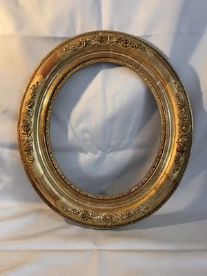 Cadre ancien Ovale doré  feuille d’or XIX+ verre feuillure rectangle 31 x 27 cm - Photo 1/4