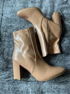Botas de salto bronzeado TOP Moda - Imagem 1 de 4