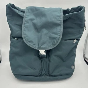 Lululemon Carry Onward Rucksack Backpack Gym Laptop Bag Yoga Green Cargo Pockets - Picture 1 of 14