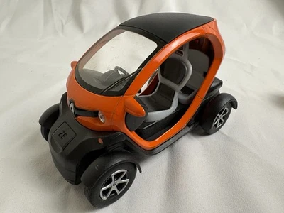 KINSFUN RENAULT TWIZY 1:18 SCALE ORANGE NEW NO BOX USA FREE SHIP - Image 1 of 4