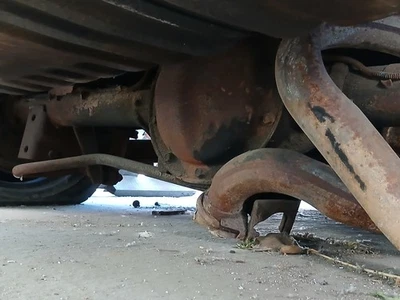 10 BOLT 8.5 CHEVY MONTE CARLO 1976 REAR END DIFFERENTIAL - Image 1 of 4