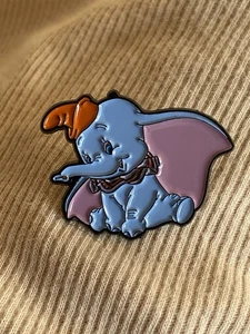 Dumbo Brosche Anstecker Disney PIN Neu Metall - Bild 1 von 2
