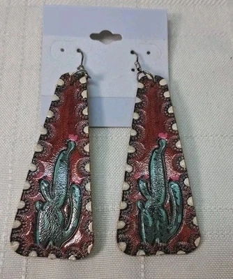 Pendientes Mujer Hechos a Mano con Tipo de Cuero Cactus Verde con Flores Rosas  Foto 1 de 4