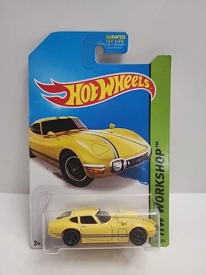 Hot Wheels Toyota 2000 GT HW Workshop 2014 - All Stars Yellow 192/250  - Image 1 of 4