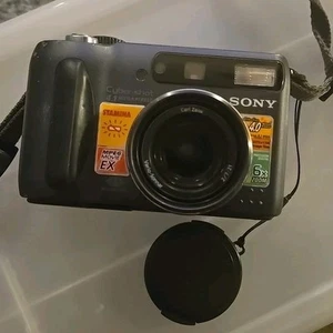 Sony CyberShot DSC-S85 4.1MP Digitalkamera, Akku schwarz ungetestet  - Bild 1 von 5