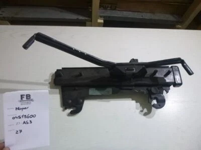 Chrysler Voyager ES 1991-1995 Sitzverstellung Sitzgestell hinten rechts 2. Reihe - Изображение 1 из 4