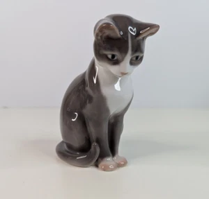 B&G Bing Grondahl Gato Gatito Gris y Blanco Porcelana #1876 Copenhague Dinamarca - Imagen 1 de 11