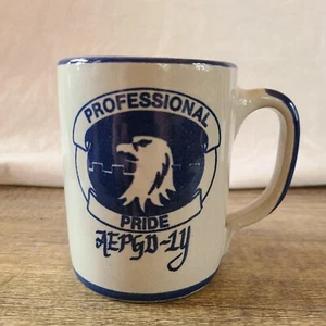 Taza Profesional Pride AEPGD-1Y Louisville Gres Hecha en Kentucky EE. UU. - Imagen 1 de 8