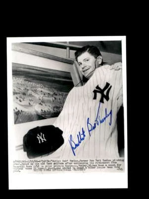 Foto autógrafa original firmada por Bob Turley 1966 7x9 New York Yankees Foto 1 de 2