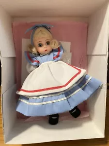 Bambola 8" Madame Alexander Alice 1993 #492 con scatola - Foto 1 di 4