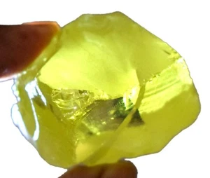 Natural Peridot Zircon Gemstone Rough Specimen 524.80 Ct/35 mm Certified B5981 - Picture 1 of 4