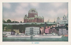Quebec City, Quebec. Vintage postcard view of the Chateau Frontenac. - Picture 1 of 2