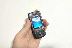 Samsung SGH T239 Grey (T-Mobile) slider Mobile phone movie prop collectors item - Picture 1 of 12