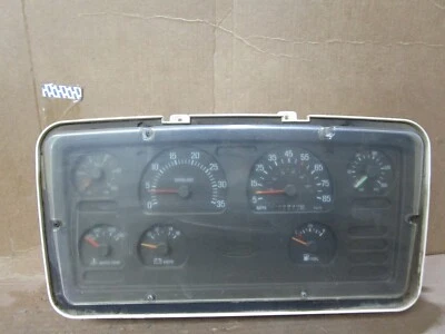 Cuadro de instrumentos velocímetro Ford LT8000 94 1994 35 k millas 1994 Foto 1 de 4