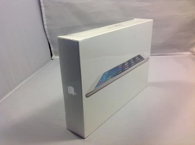 Boxed Apple iPad Mini A1432 16GB Wi-Fi - White / Silver (MD531LL/A) - Image 1 of 2