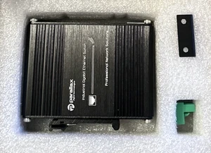 PARALLAX DIGITAL 5 PORT INDUSTRIAL PoE NETWORK DC SWITCH  (PDT-NSU-7104-MP-SF-I) - Picture 1 of 6
