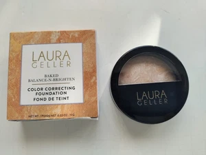 Laura Geller Baked Bakanced-N-Brighten Light Foundation - Bild 1 von 3