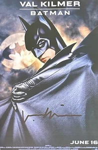VAL KILMER HAND SIGNED 6X4 BATMAN PHOTO 4 - Picture 1 of 1