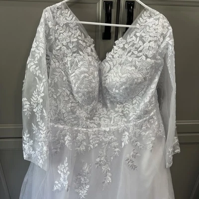 白色婚纱礼服,24码,全新带标签 — 第 1/4 张图片