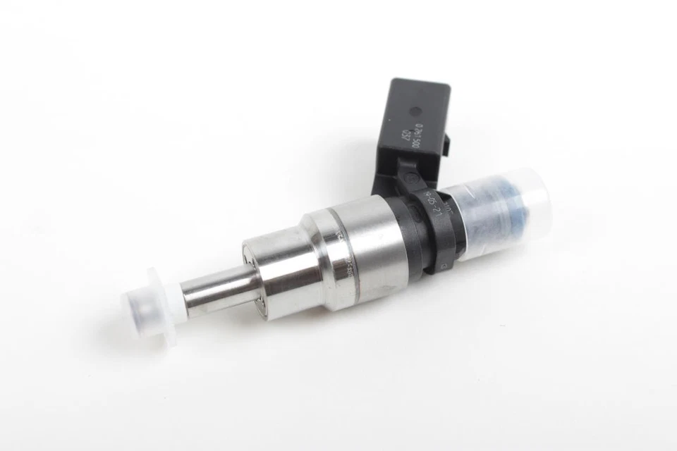 Válvula de injeção genuína AUDI VW Audi A3 S3 Sportback Lim. quattro. 06F906036F - Imagem 1 de 1