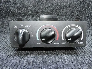 Controles de calefacción de CA trasera Excursion - Imagen 1 de 2