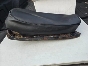 Ducati Mark 3 450 Seat 250 350 widecase single - Picture 1 of 9