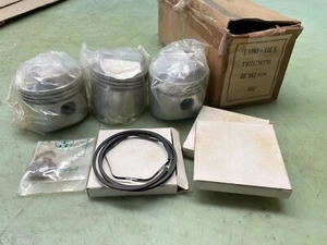 Triumph Trident BSA Rocket 3 High NOS NEW Pistons *2319 - Picture 1 of 8