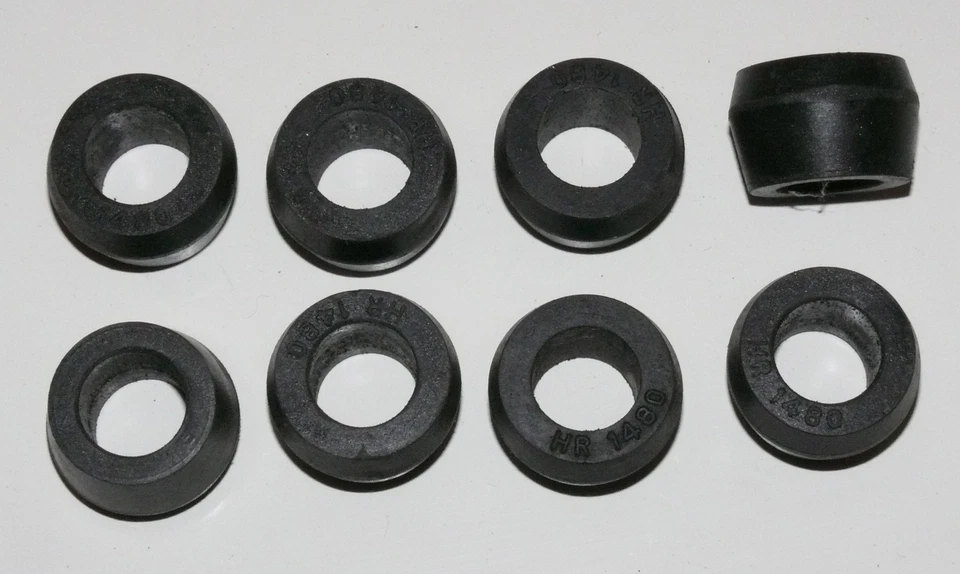 BEDFORD CF REAR Shock Absorber Bushes x 8 - Image 1 of 1