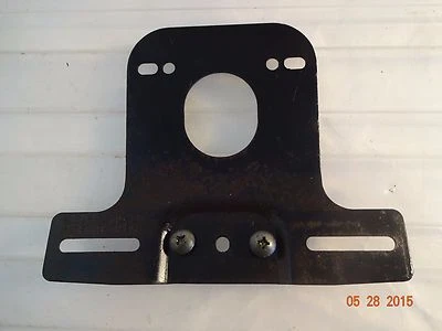 Soporte de montaje de matrícula para guardabarros trasero Suzuki GS550 E GS 550 1979 Foto 1 de 4