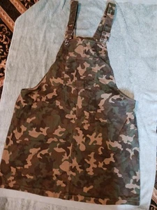 New Look Camo Mini Skirt Jumper 1X - Picture 1 of 5
