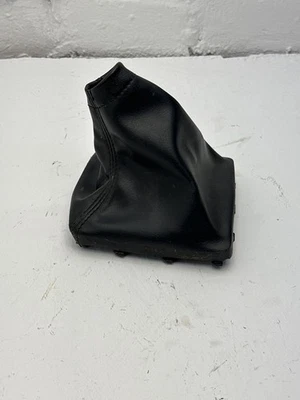 Subaru XV I 2014 рычаг переключения передач отделка кожаный шарнир MUS16435 - Изображение 1 из 3