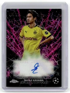 2023-24 Topps Cromo UEFA Club #BLA-SK Shinji Kagawa Lazer Auto Magenta #/199 - Imagen 1 de 2