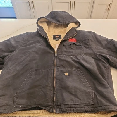 Chaqueta aislante de lona de pato lijado Dickies para hombre, con capucha talla 2XL  Foto 1 de 4