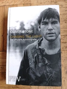Buch : Oliver Stone - Chasing The Light - Die Offizielle Autobiografie- Sehr gut - Bild 1 von 1